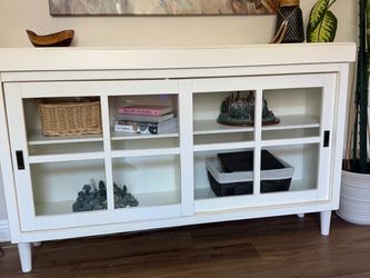 White Glass-Door Display Cabinet / Sideboard.