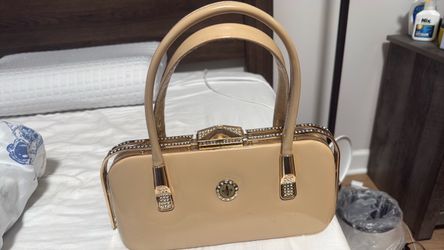 Cream Patent Handbag with Gold Hardware