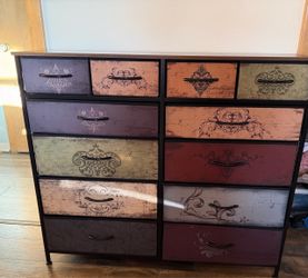 10-Drawer Dresser with Vintage Boho Design