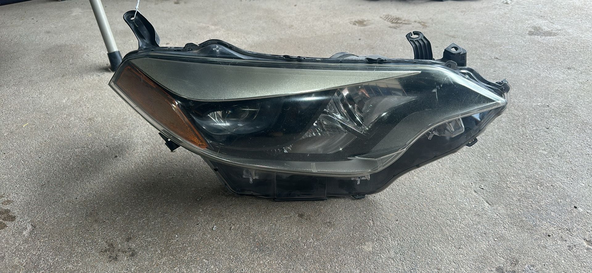 2014-2016 Toyota Corolla Right Passenger Side Headlight LED OEM