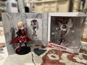 DC Artist Alley: Hawkgirl & Supergirl Designer Vinyl Figure By Chrissie Zullo