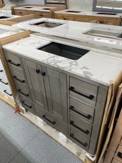 Bathroom vanity cabinet 42” solid mango Quartz top with sink and backsplash