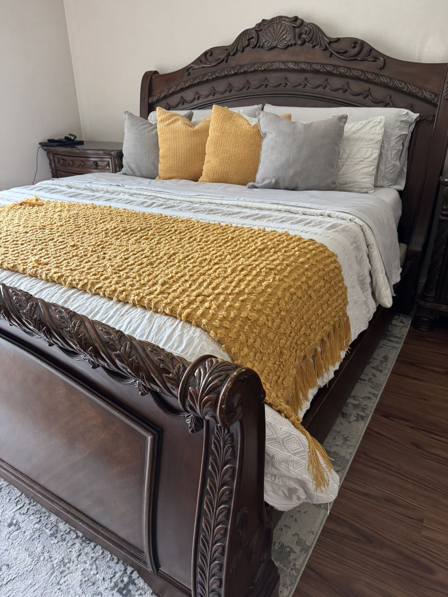 King Size Bedroom Set
