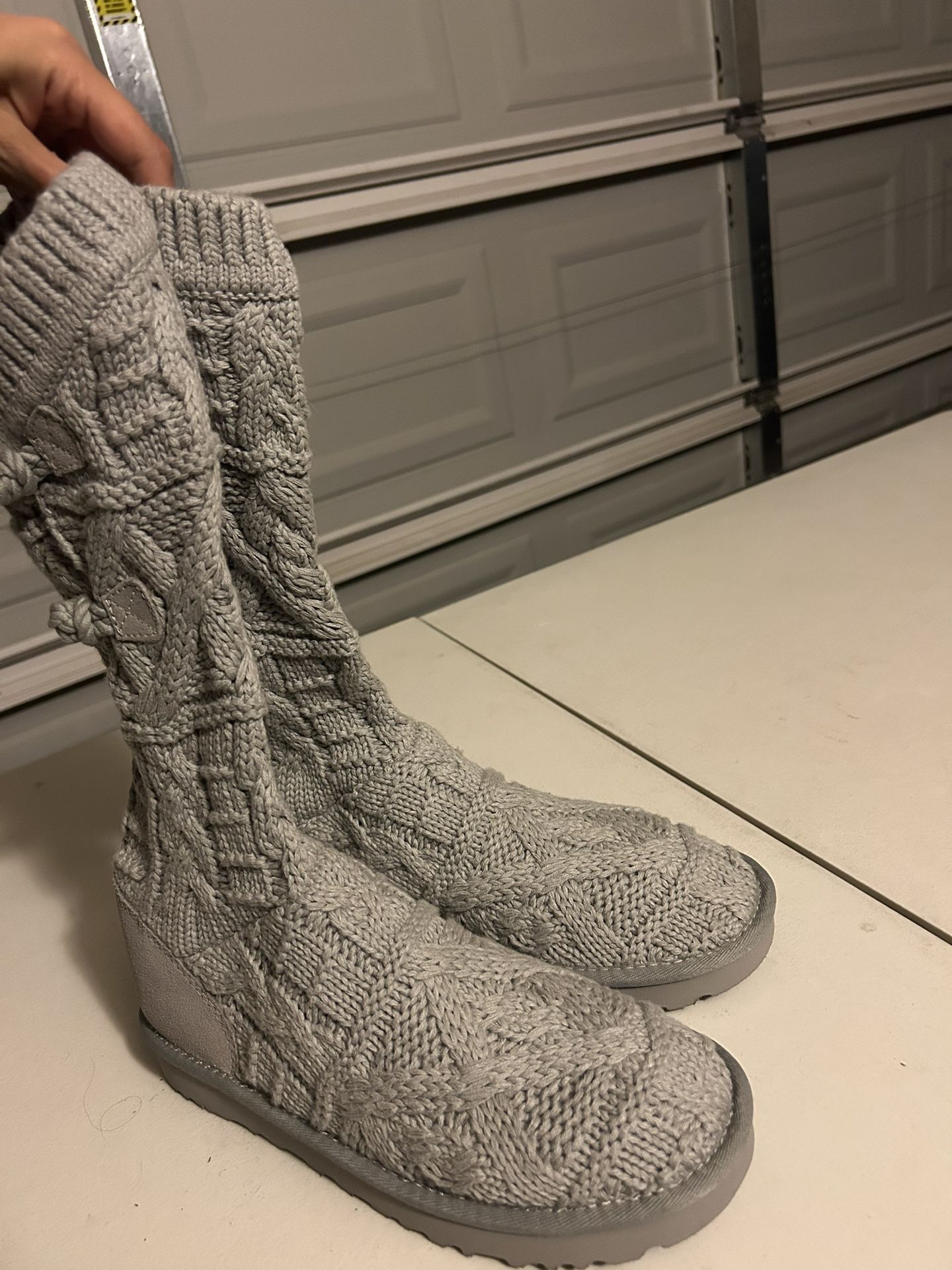 New Ugg Cable Knit Boots