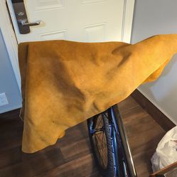 Soft leather / suade