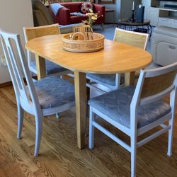 Dining Table & Chairs