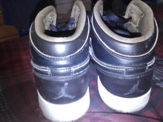 Shose