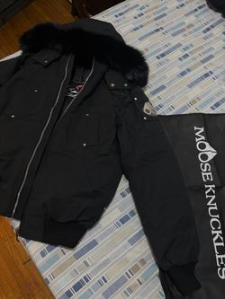 MOOSEKNUCKLE BOMBER