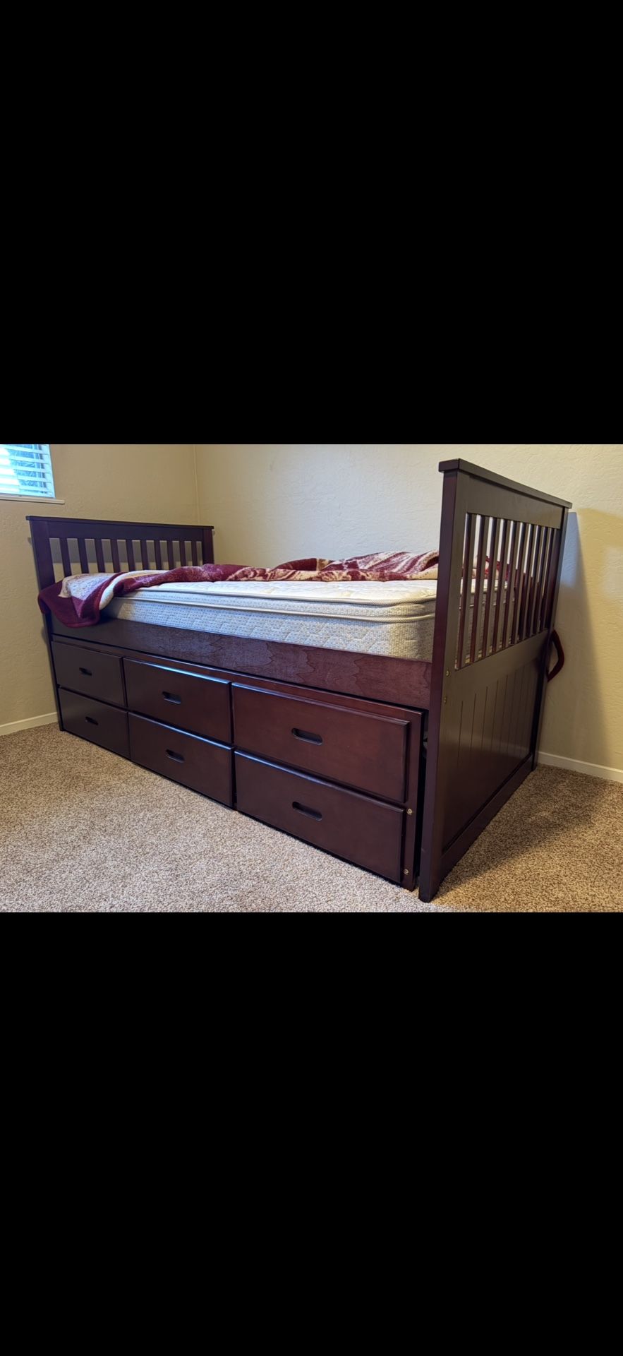 Captains Trundle Bed w/ 2 twin size mattresses
