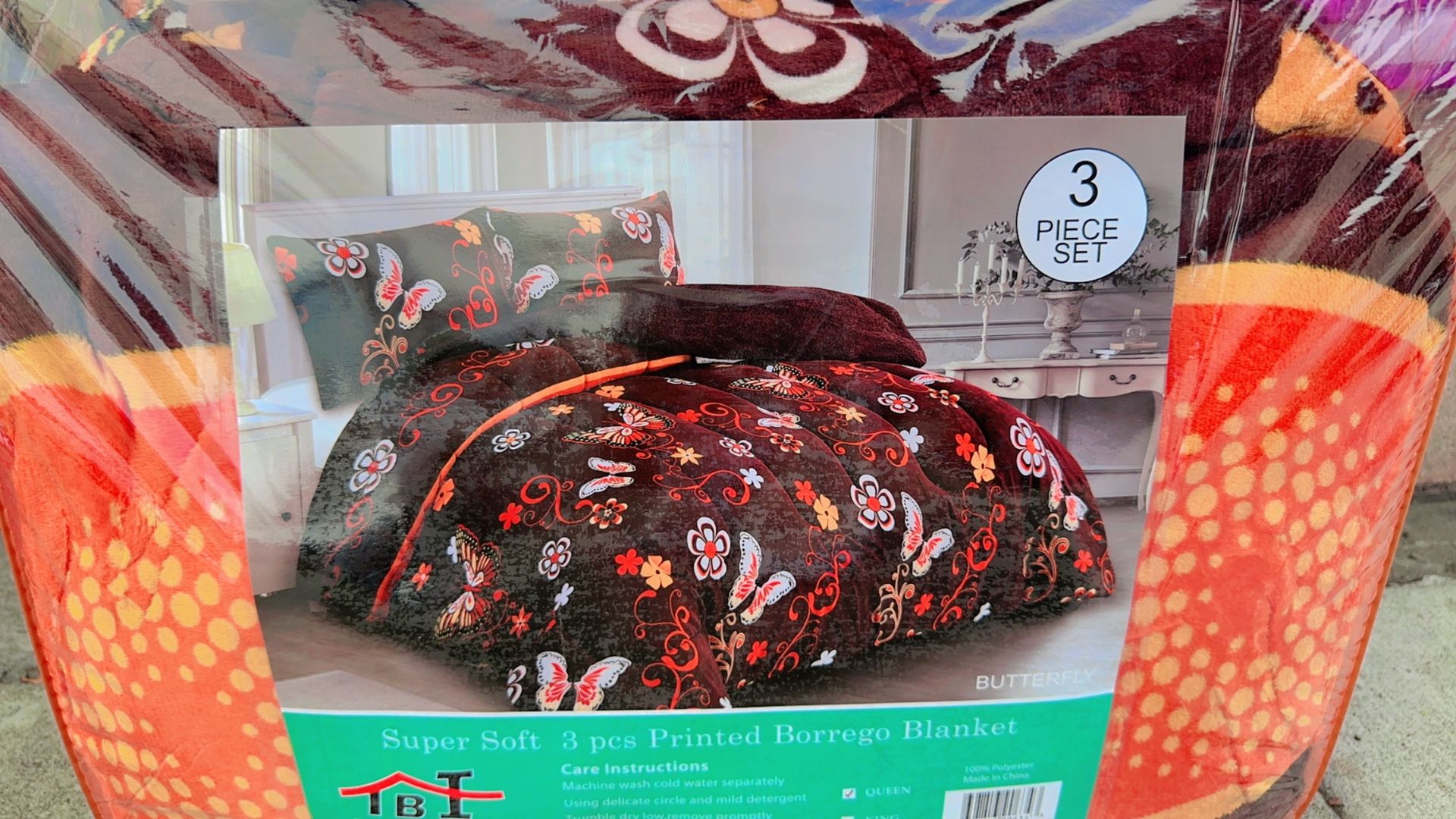 Queen Size 3 Piece Borego Blanket