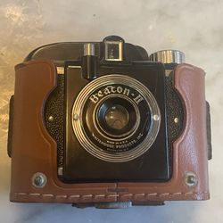 Two Vintage Cameras 