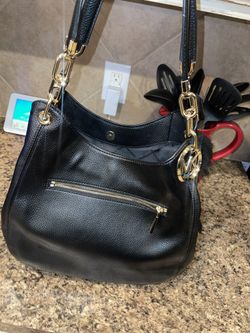 Michael Kors Lillie Large Chain Shoulder Tote for Sale in Conroe