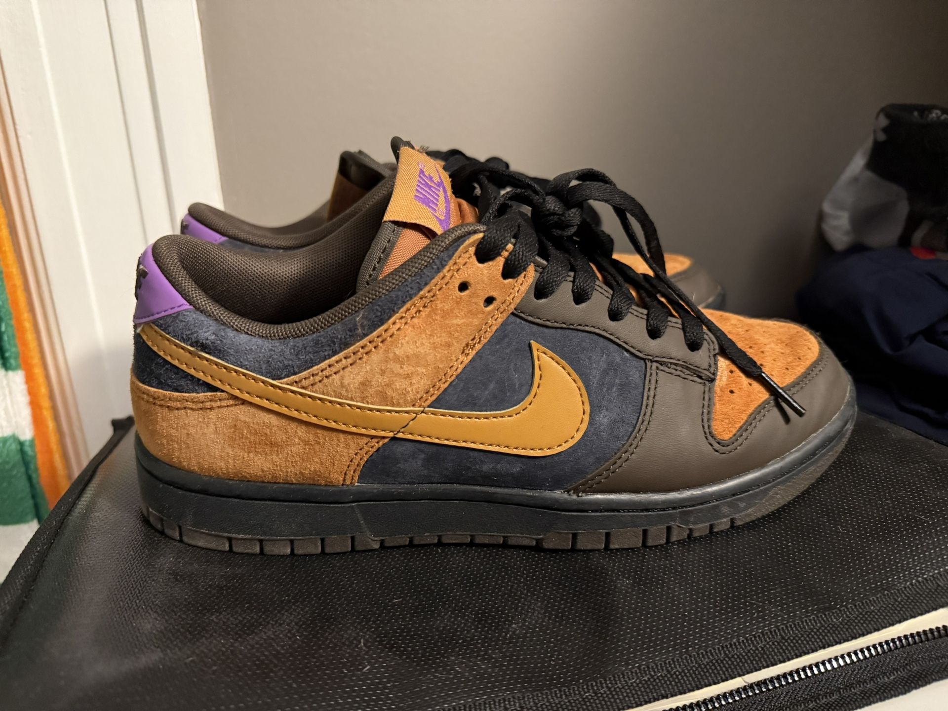 Nike Low Size 8 Men