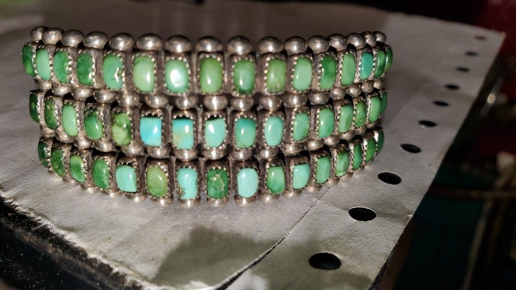 Vintage Silver Turquoise Bracelet 