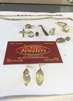 14 Kt gold ,dangle earrings