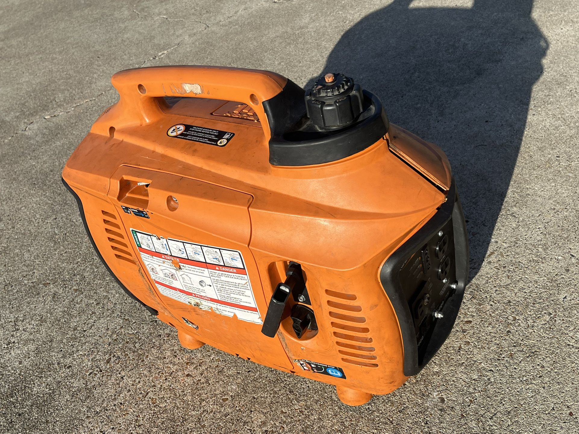 Generac IX2000 Digital Inverter Generator