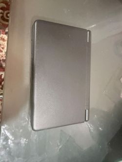 Ayn Thor Max Handheld Console UFS 4.0 (Batch 1) + Grip, TPU Case, and Travel Case