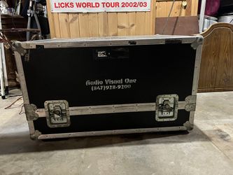 Tour Case