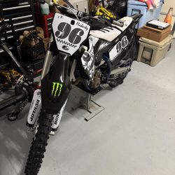 2022 FC 250 dirtbike 