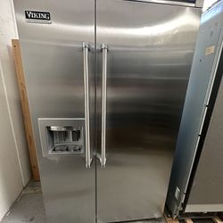 48 Inch Viking Professional built In Refrigerator 