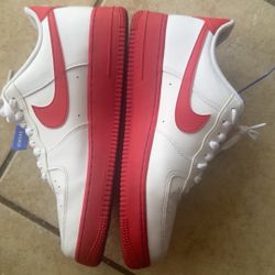 Nikes 