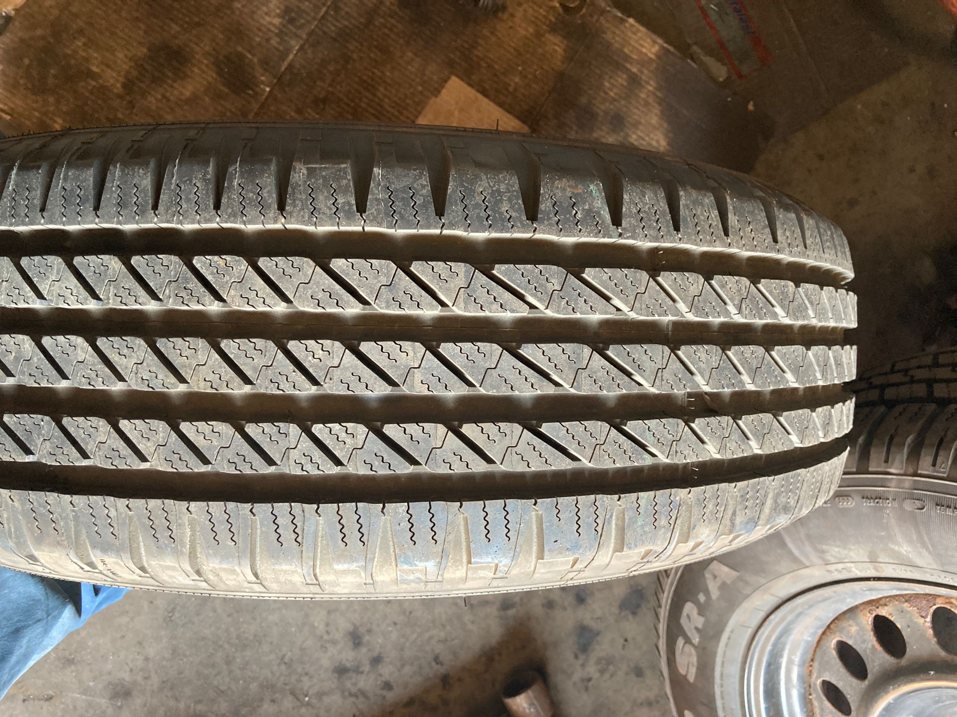 235/65/18 Michelin tire new (1) $50
