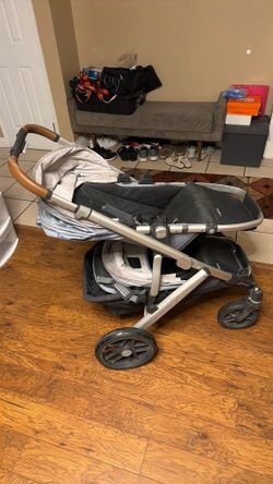 Charleston and buffalo Well used vista uppAbaby stroller
