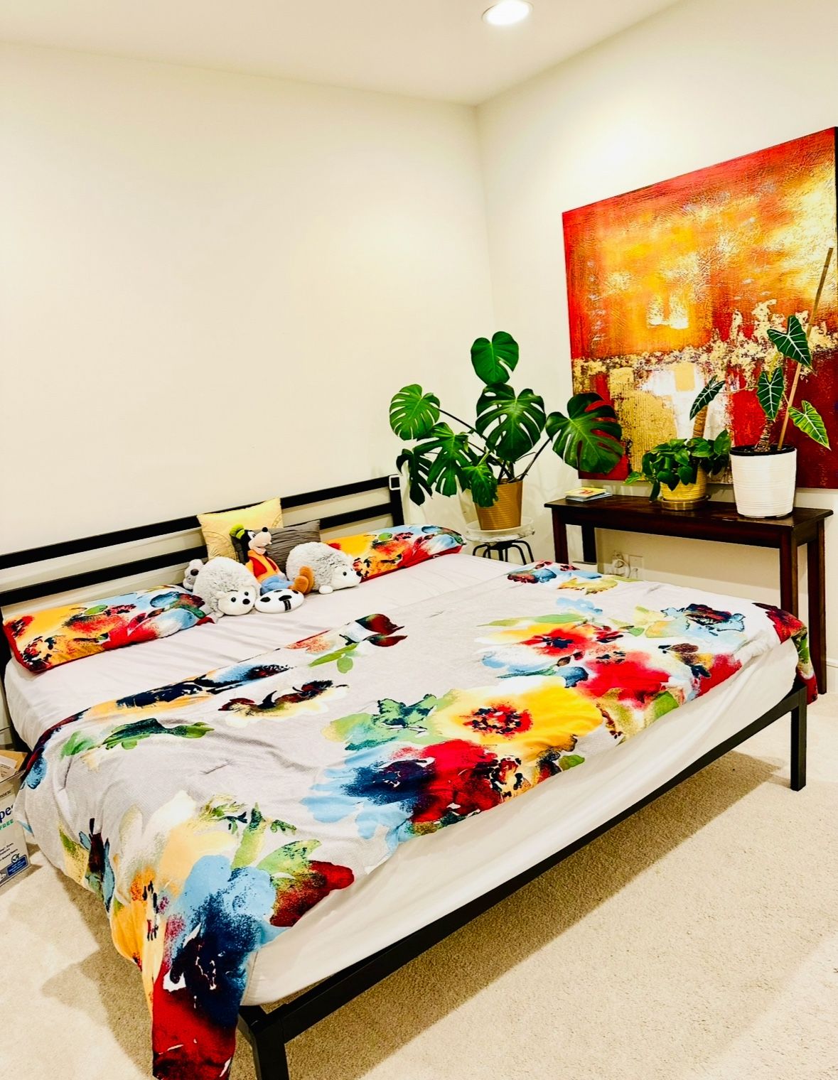 Zinus King Size Metal Bed Frame And Matress 