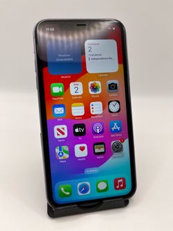 Apple iPhone 11 64GB with Free Charger