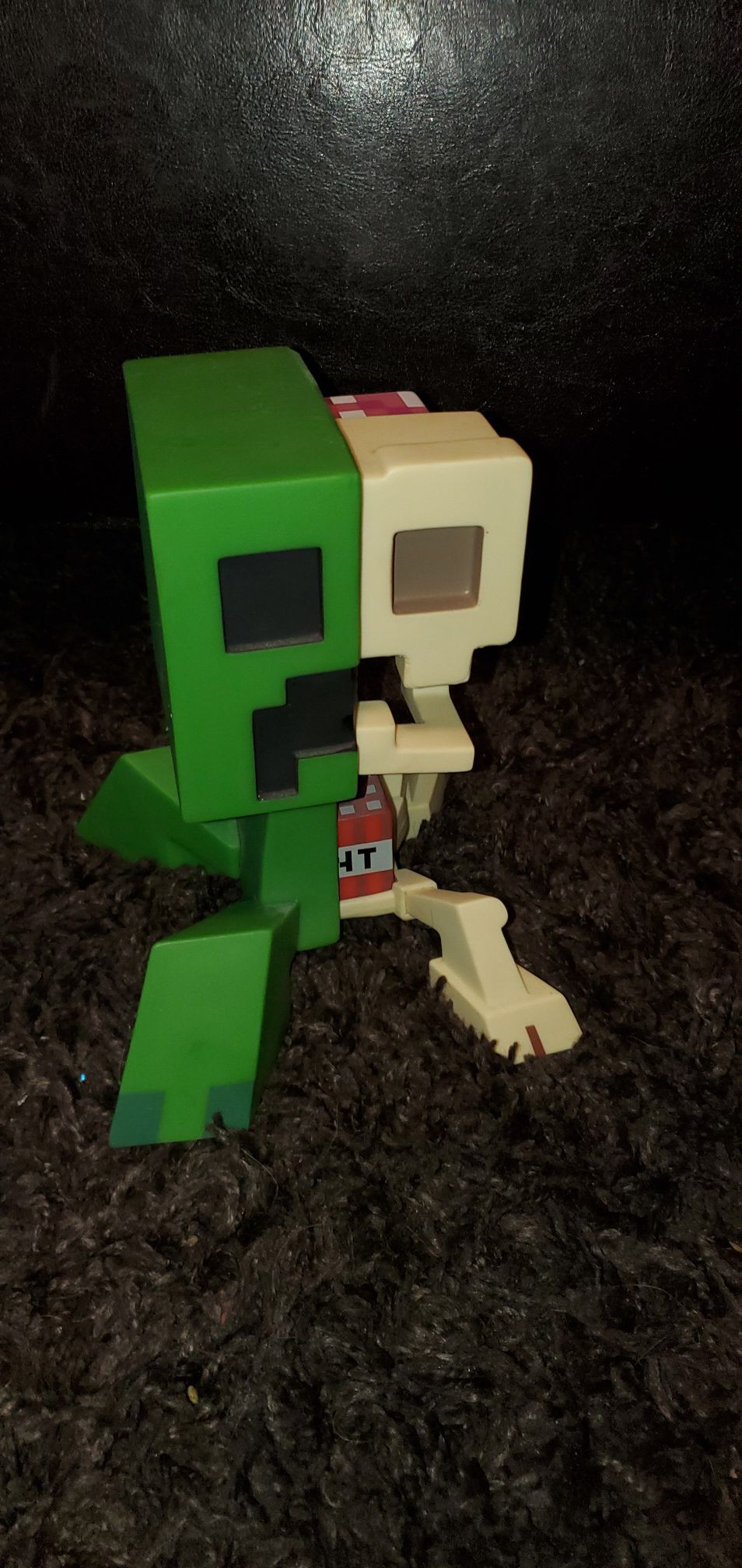 Minecraft creeper anatomy figure