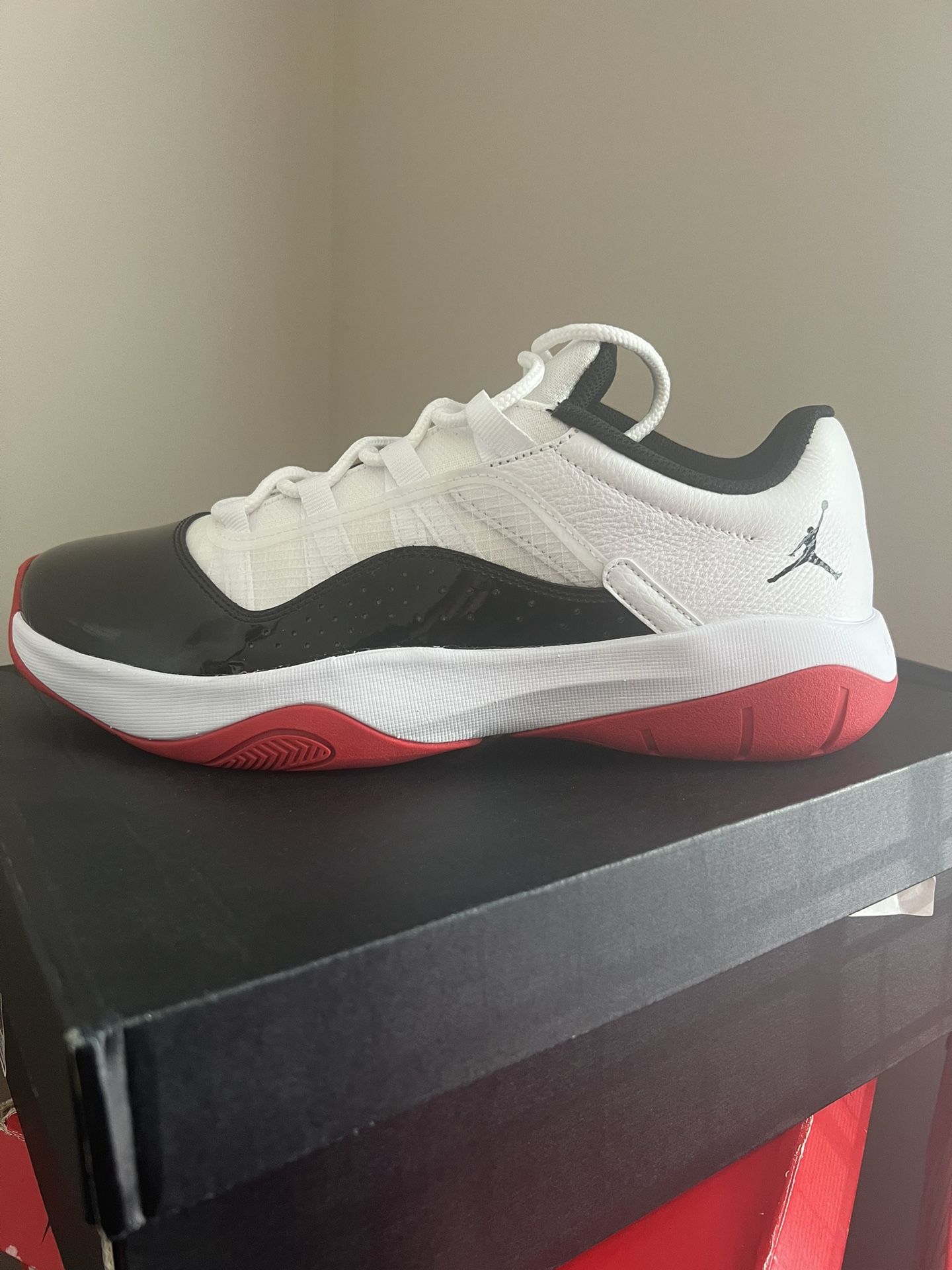 Jordan 11 Low Brand New Size 11