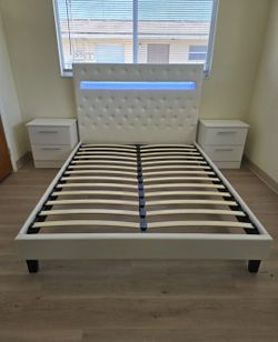 Beds ⚜️ Camas 🚚