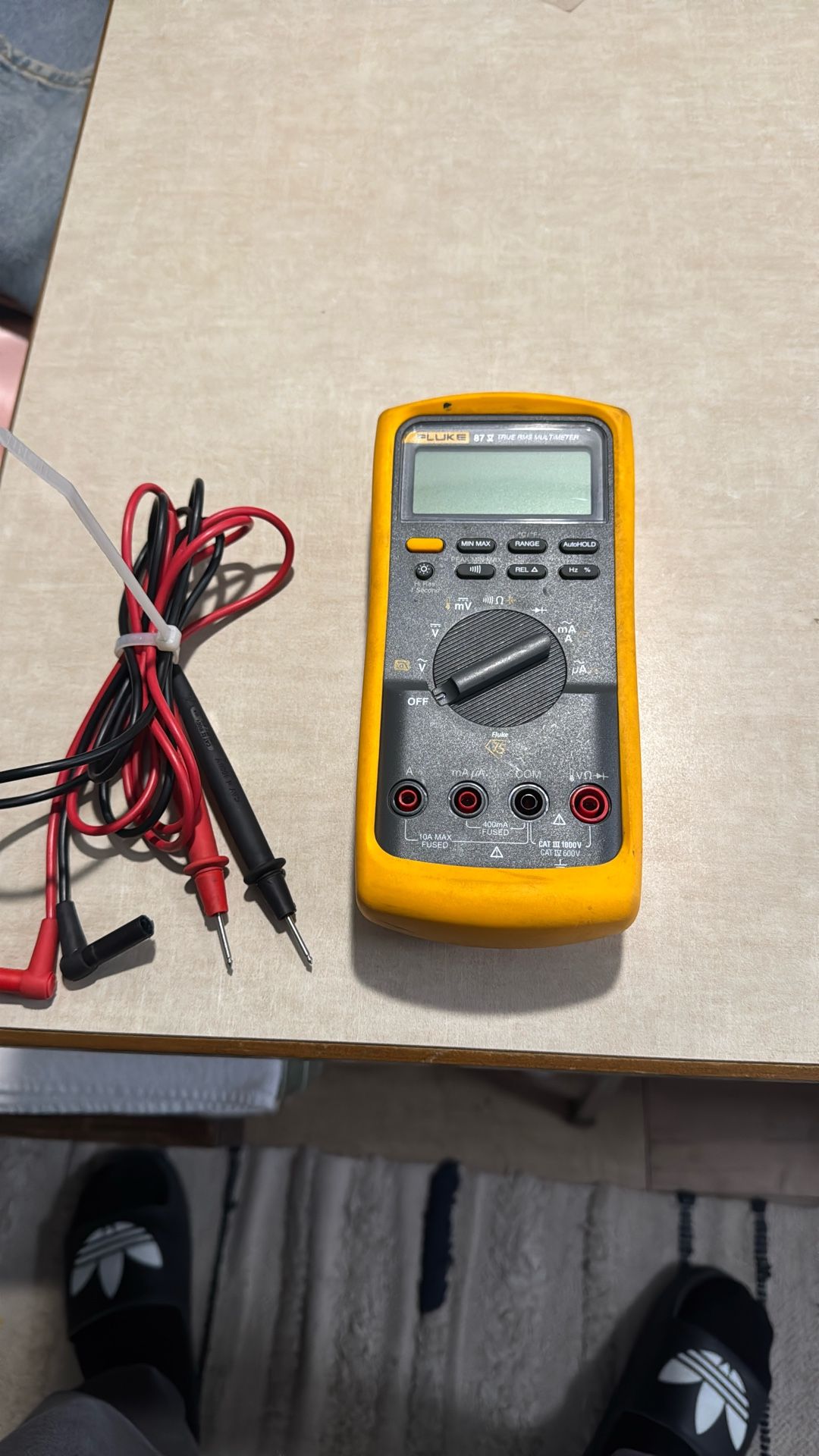 FLUKE Multimeter