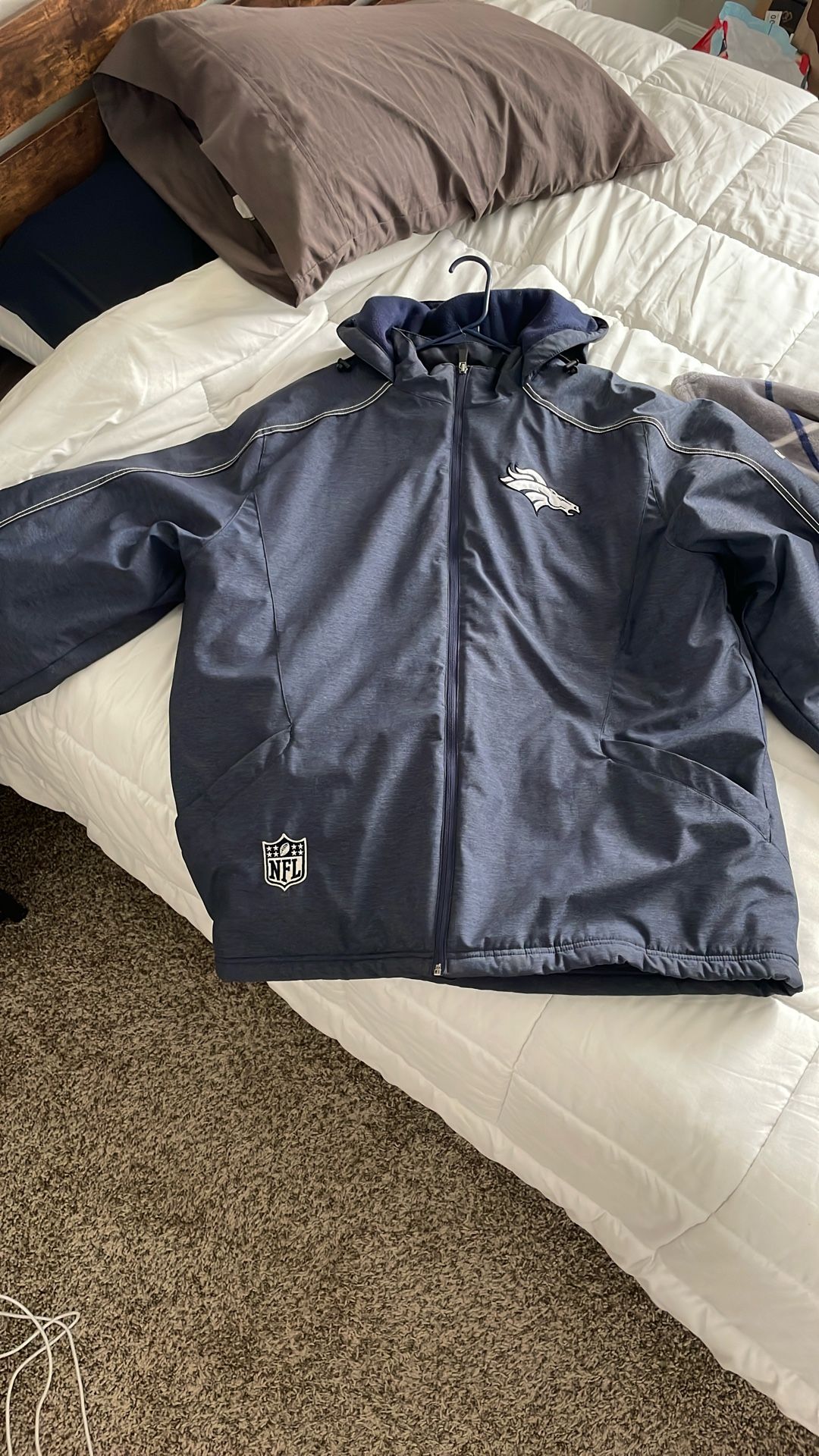 NFL Reebok On Field Player Coat XL
