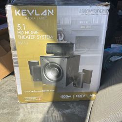 Home Theater System 