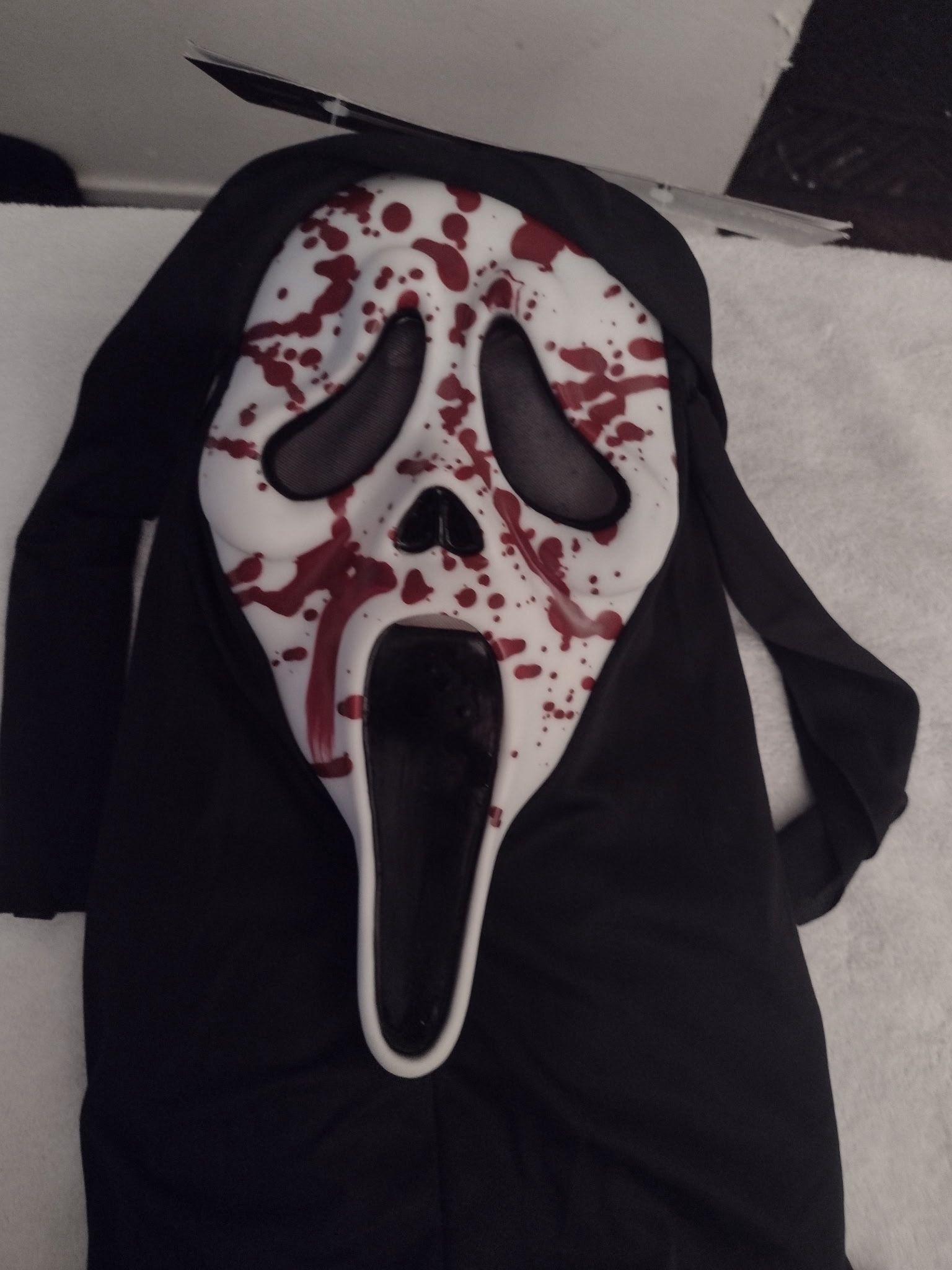 ghost face halloween mask