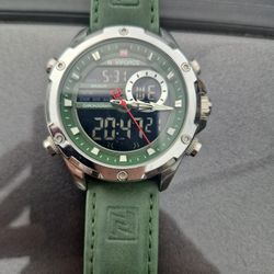 This is a Naviforce NF9208 men's chronograph wristwatch featuring a green leather strap. 