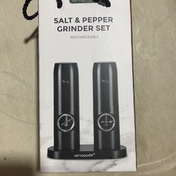 Salt & Pepper Grinder