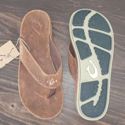 New OLUKAI Nui Men's 11 Beach Sandals, Full Grain Leather Flip-Flop Slides, Molded Footbed & Ultra-Soft Comfort Fit PRICE Is Firm Cash Only 