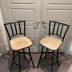 Move Out Sale - / Barstools/ TV/ COUCH