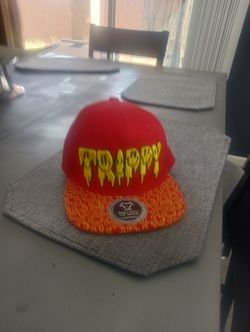 Trippy hat