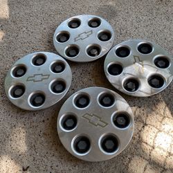 99 To 07 Chevy End Caps