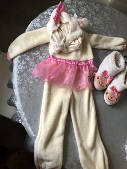 Lambie costume and house slippers