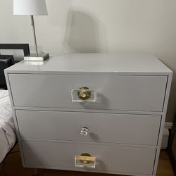 Lacquer Gray Dresser 