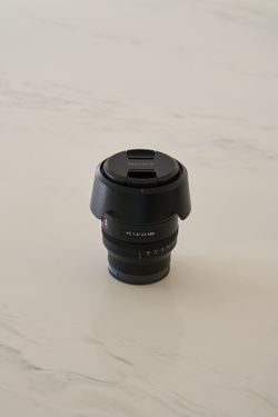 Sony FE 24mm f/1.4 GM