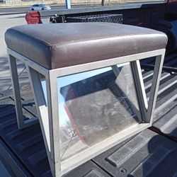 Metal Bench W Shoe Mirror