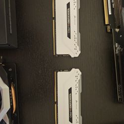 Corsair Ddr4 16gb Ram 2x8GB