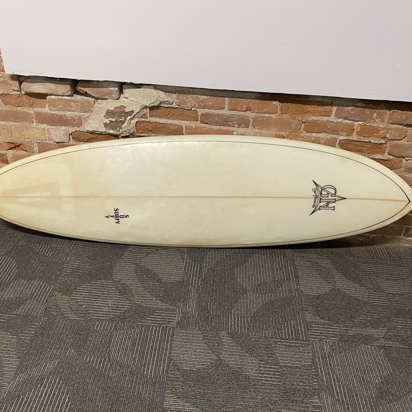 GH Surfboard