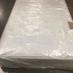 Brand New Organic Cotton Over Latex Mattress Made By Nature Spa