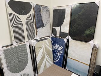 24’’W x36’’H Art Wall On Big Sale 15$